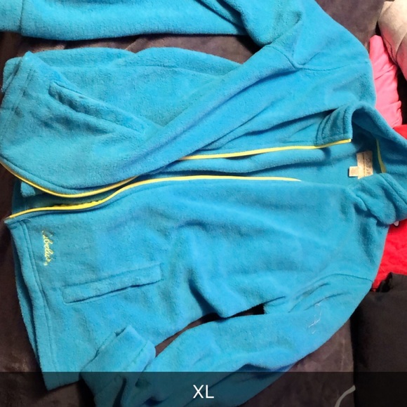 $2 clothes - Picture 4 of 8